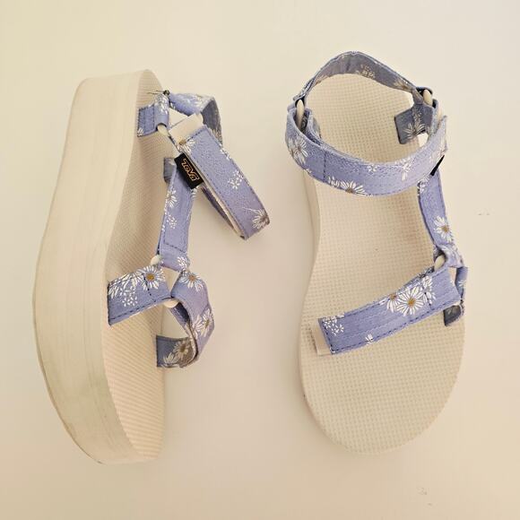 Teva Flatform Universal Gloriosa Floral Purple Blue Size 9 - Picture 1 of 8